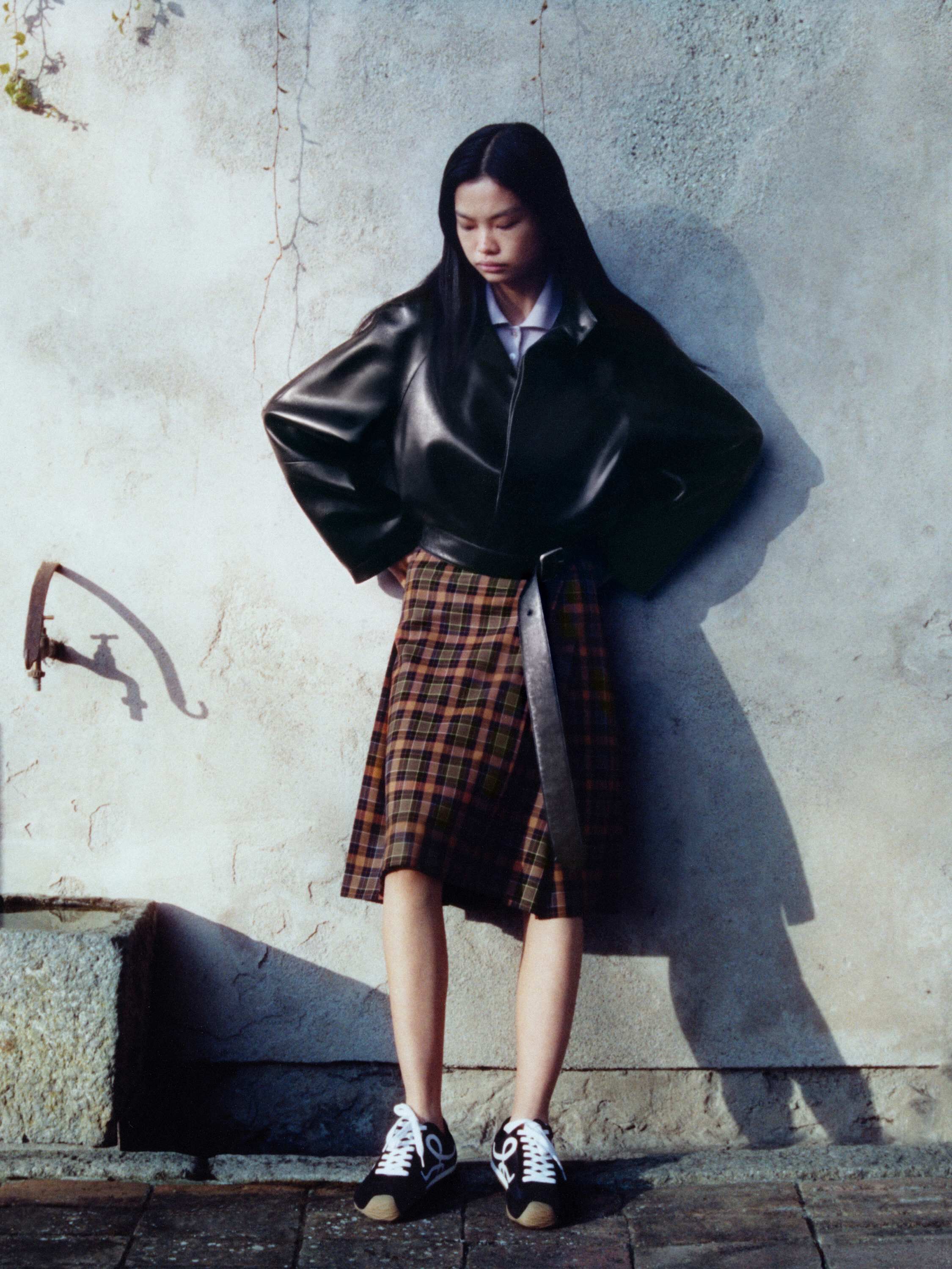 【＊プロフィール必読＊  sk 】LOEWE レザー バングル 付属品あり 楽天市場】【8/1～3限定・最大2万円OFFクーポン配布中】LOEWE
